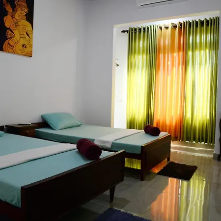 Green Bird Villas Kandy Exterior photo